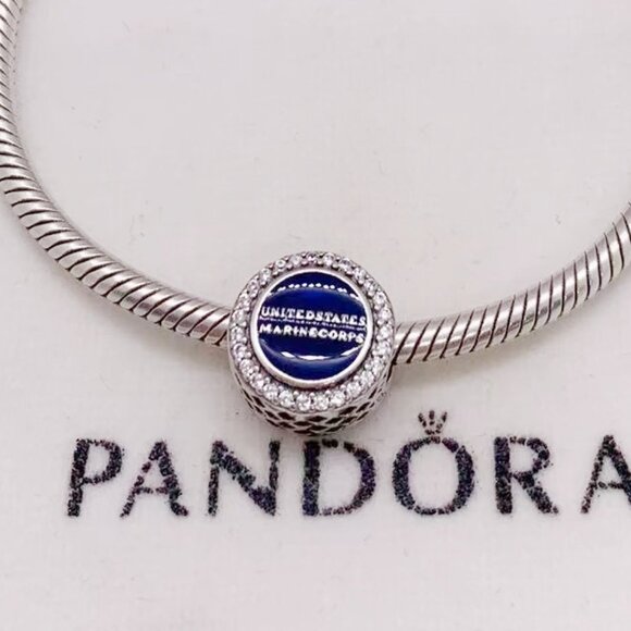 Pandora USMC Marine Corps Exclusive Pandora Dangle Bead Charm - Picture 3 of 3